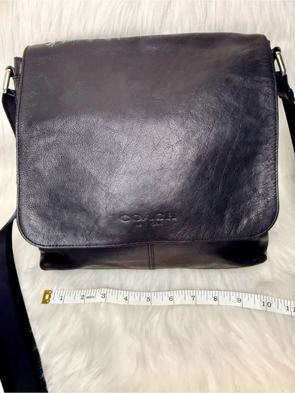 Unisex Coach Charles Messenger Bag (F28576)